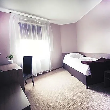 Makara カトヴィツェ